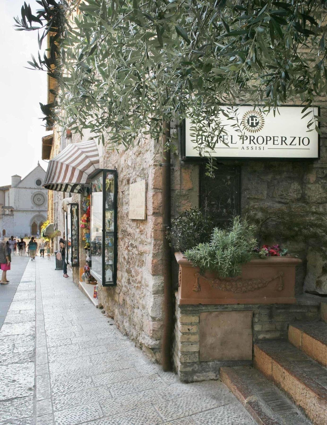 Hotel Properzio Assisi Exterior photo
